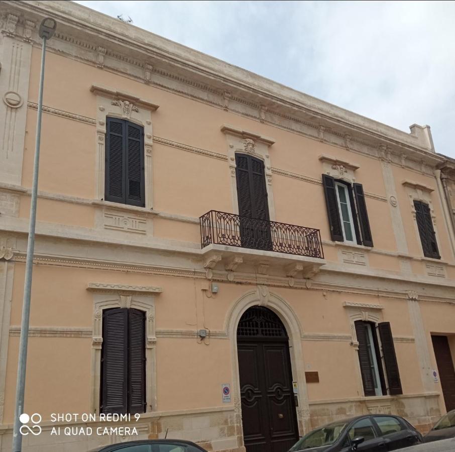 Apartamento Via Paisiello Lecce Exterior foto