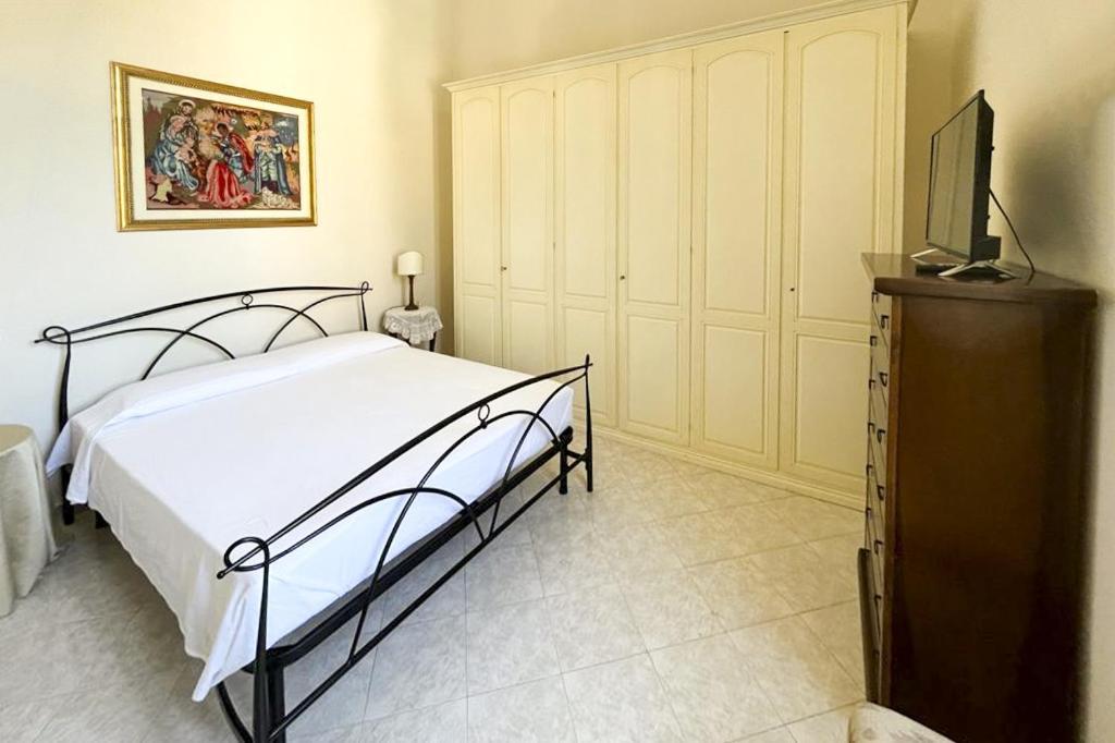 Apartamento Via Paisiello Lecce Exterior foto