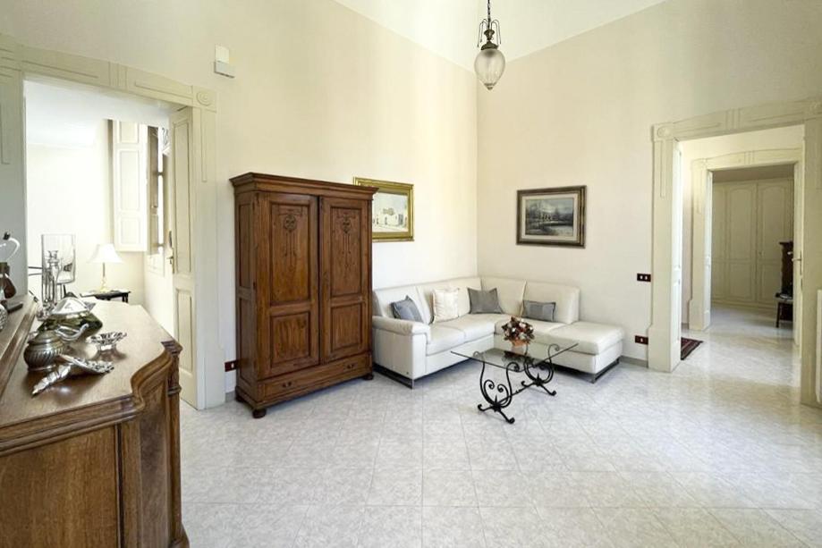 Apartamento Via Paisiello Lecce Exterior foto